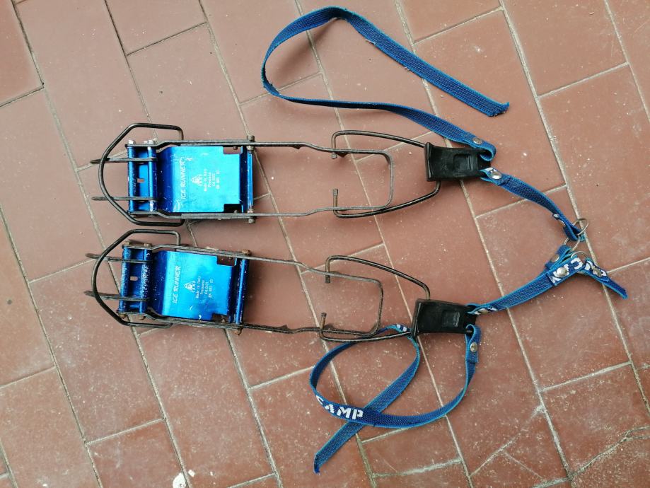 Dereze Camp Ice Runner