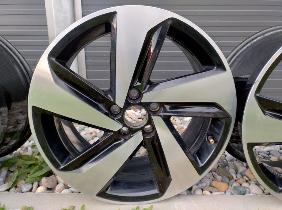 Vw Milton Rims Alu felge 17 rupe 5x100, 4 kom. VW Polo GTI original, Milton Keynes