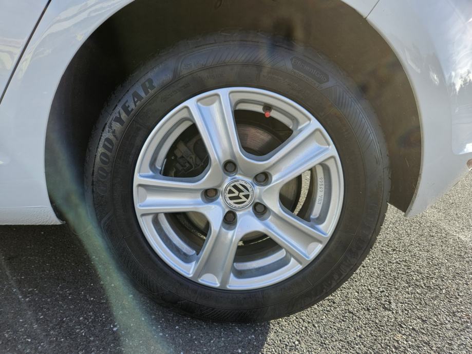 Cola R15 Alu felge RC-DESIGN RC19 15 cola + gume Goodyear 195/65 R15