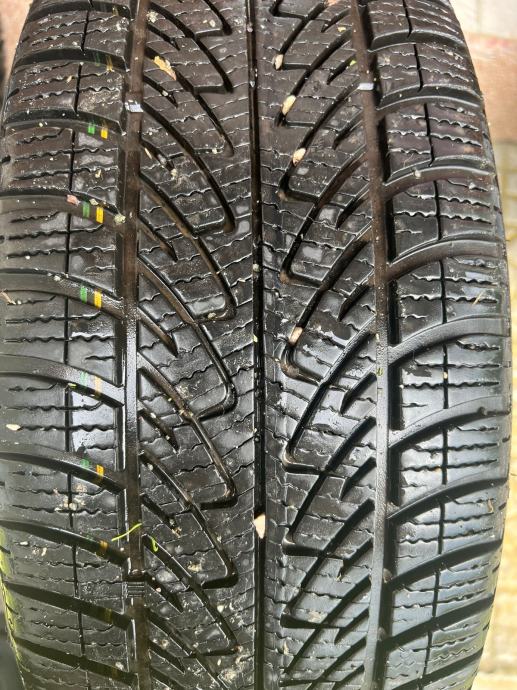 Llanta Aleación Original Peugeot 208 Style Black R16