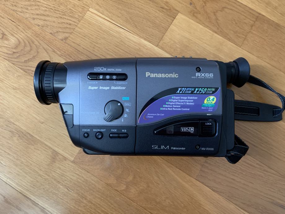 Panasonic VHS retro kamera (CIJENA NIJE FIKSNA)