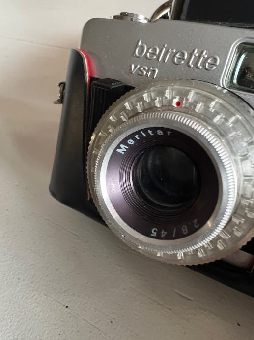 APPAREIL PHOTO ARGENTIQUE 24x36 SACOCHE FLASH 50mm