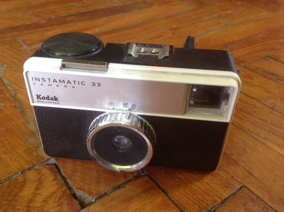 Kodak Instamatic 33 analogni fotoaparat fotić, vintage