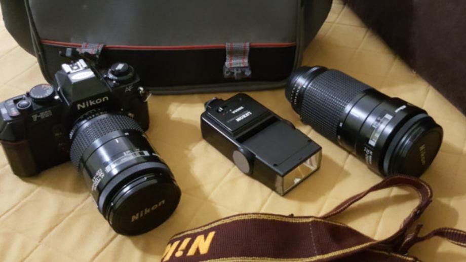 Nikon F501 objektiv 35-135mm i 70-210mm+Torba!
