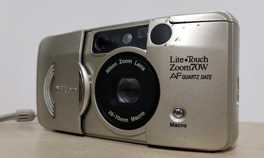 Nikon Lite Touch Zoom 70W AF 2870 mm