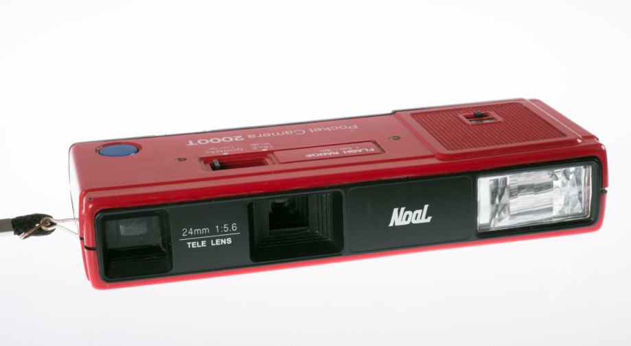 noal-fotoaparat-dva-objektiva-slika-1426