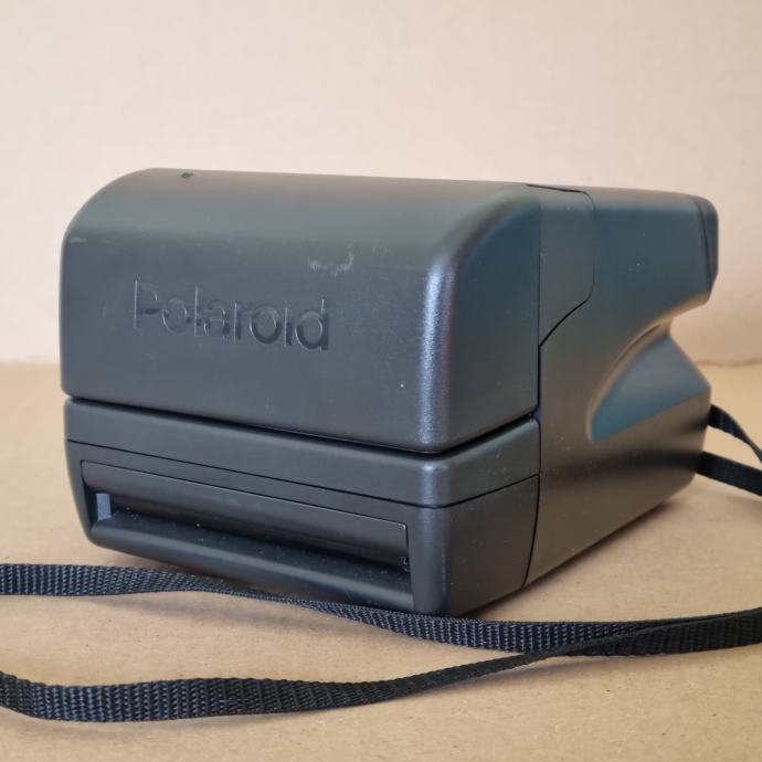 APPAREIL PHOTO INSTANTANE POLAROID 636 CLOSE UP