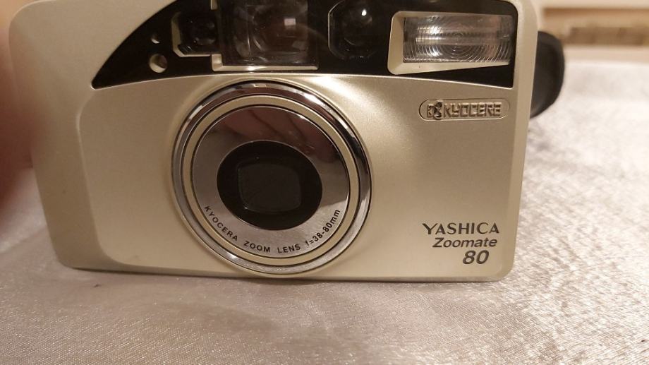 Yashica Zoomate 80,Kyocera,FOTORAZNO