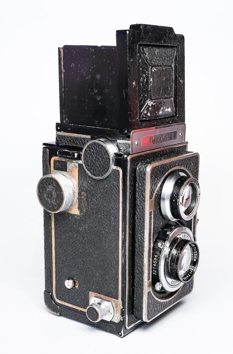 Appareil photo Ikoflex  Zeiss Ikon  Syncro & Compur + sacoche. ( rare