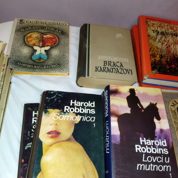Knjige na prodaju  Remark.Puškin,Dumas,Dostojevski,Robins. Baudler....