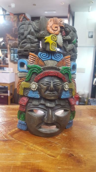 Maska naroda Inka