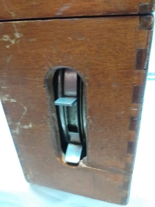 TOULET EXCELSIOR PIGEON CLOCK sat za trku golubova