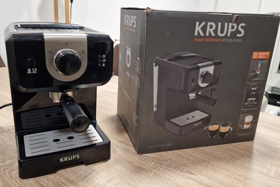Krups XP320830 aparat za kavu