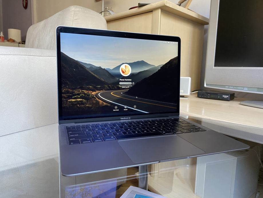 Apple Macbook Air 2019