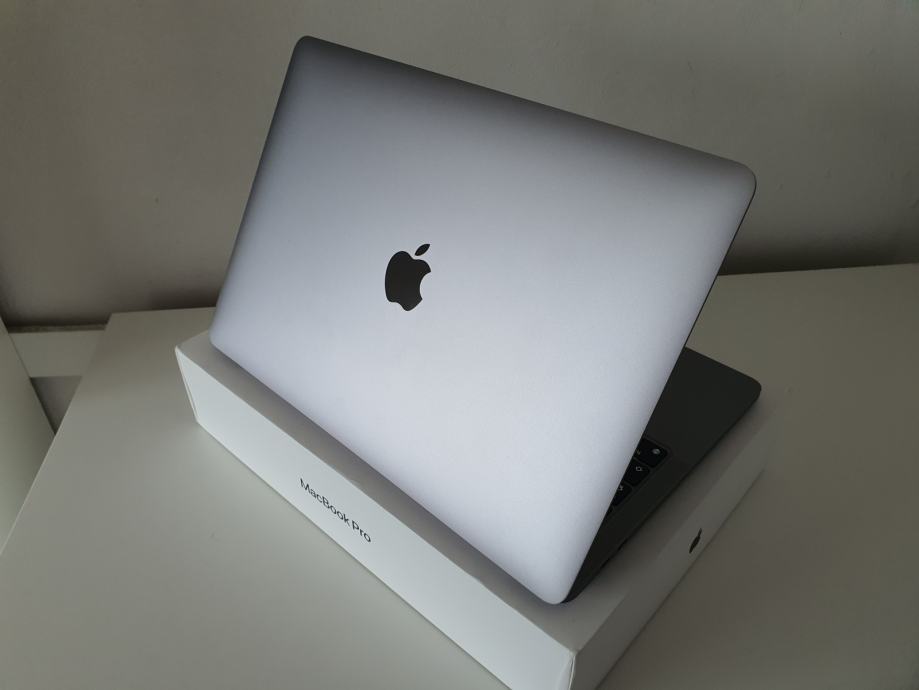 Apple Macbook Pro 13 / M1 / 2020 / 8GB / 256GB