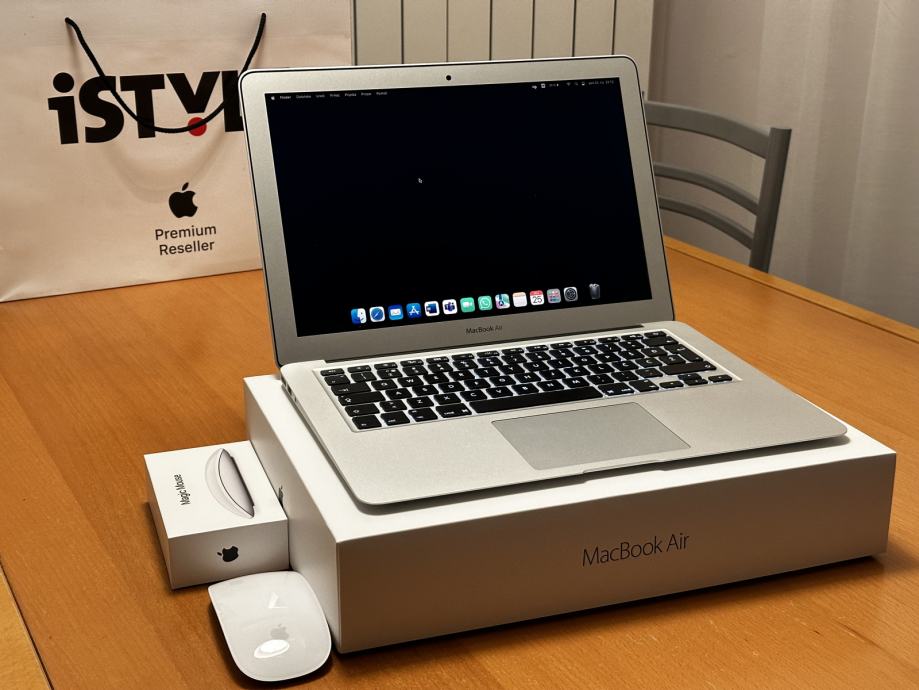 MacBook Air 2017+MagicMouse2 セット　13.3インチSSD１２８GB 2017 Macbook Air 13\" vs 2020 Macbook Pro 13\" Intel Processor - YouTube