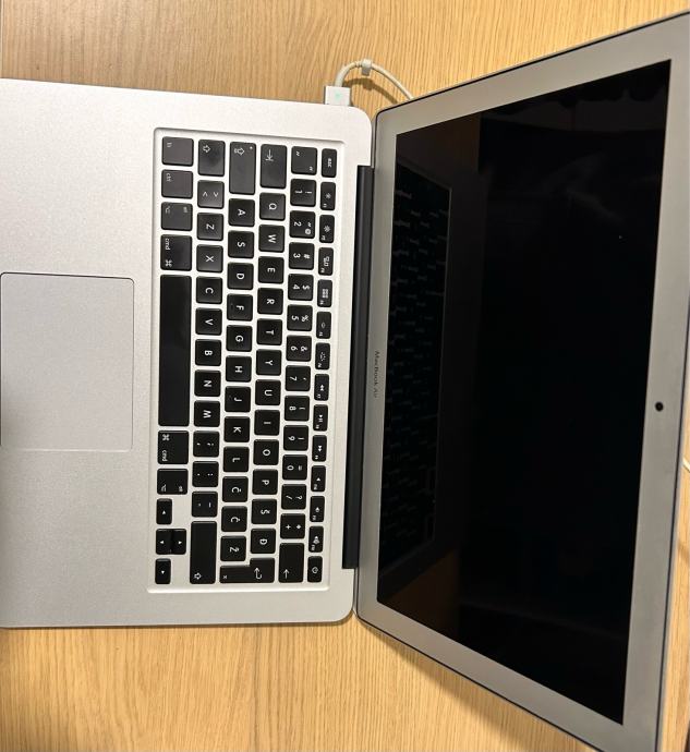 harga macbook air 2017 second