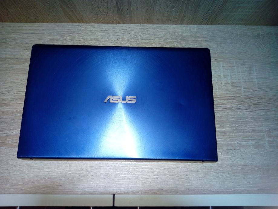 ASUS  Zenbook 14 Core i7-10510U, GeForce MX250, 16GB RAM, 512GB SSD