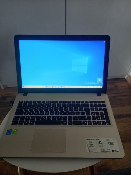 Laptop ASUS x540l