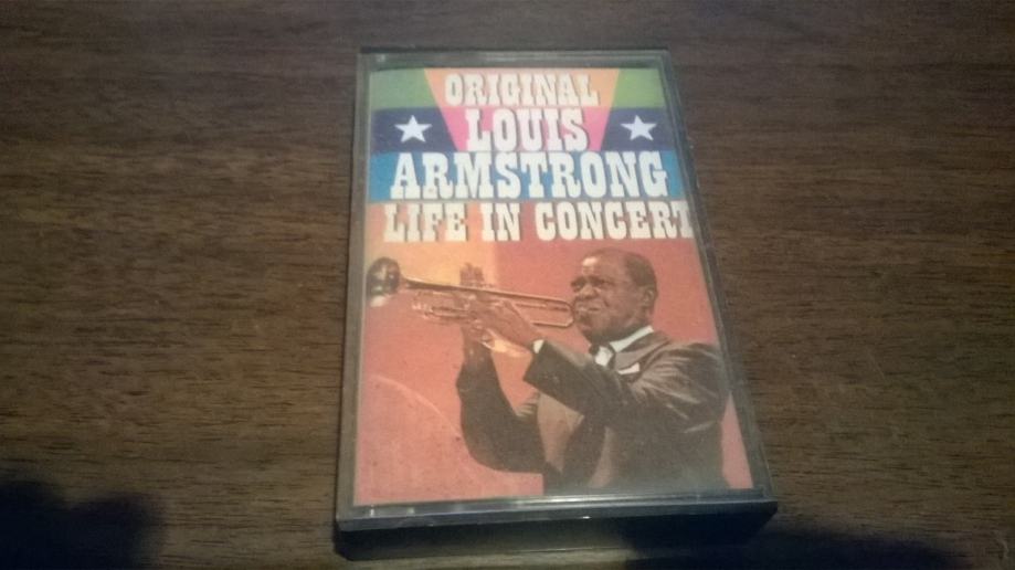 LOUIS ARMSTRONG LIVE IN CONCERT AUDIO KASETA