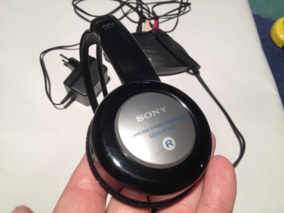 Bežične slušalice SONY - MDR-IF140