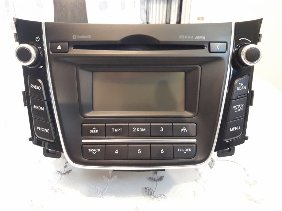 Hyundai I30 2012 orginalan radio