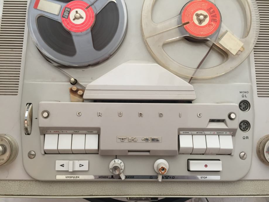 Grundig TK46