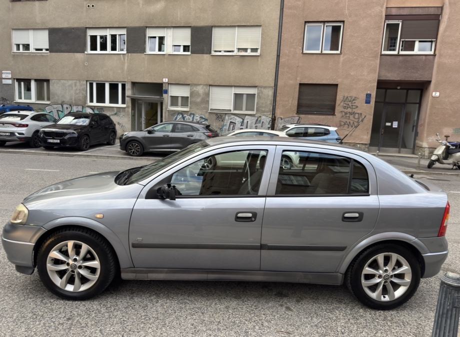 Opel Astra, 2008.g. Registriran GODINU DANA, Plin atestiran do 2028., fotografija 3