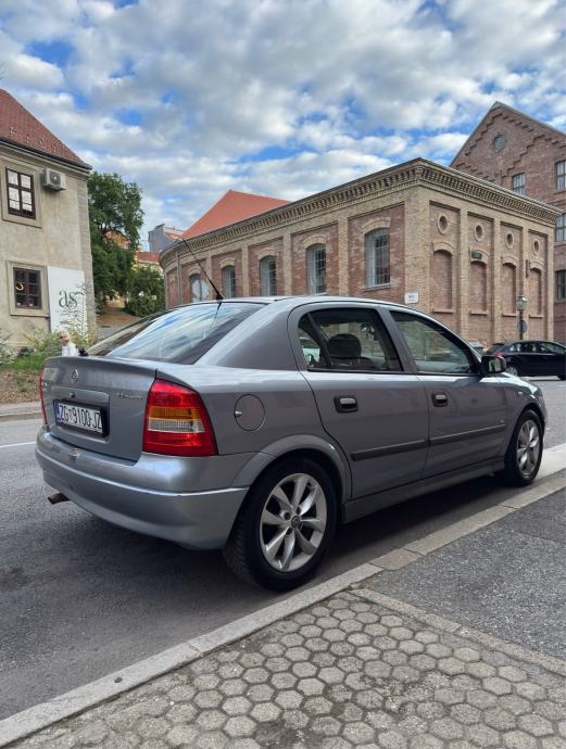 Opel Astra, 2008.g. Registriran GODINU DANA, Plin atestiran do 2028., fotografija 2