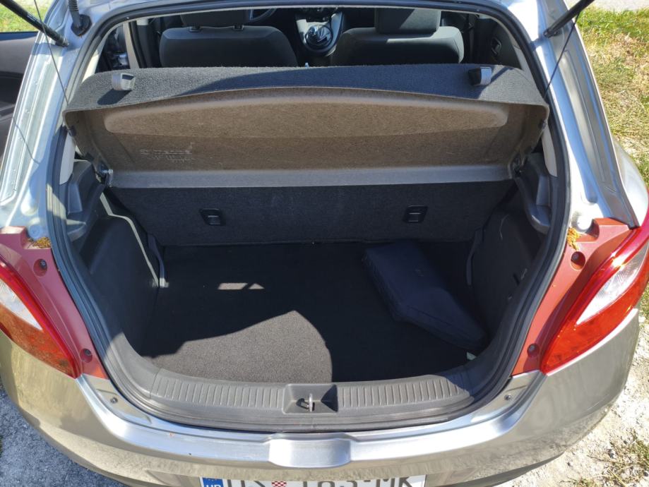 2009 Mazda 2 1.3 i CE Pro, fotografija 11