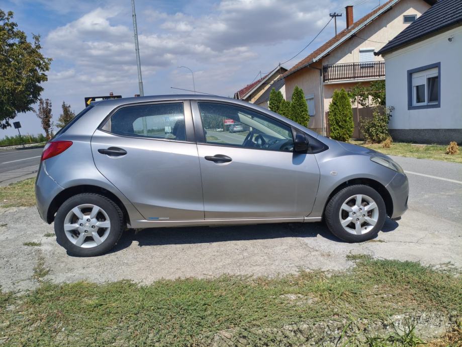 2009 Mazda 2 1.3 i CE Pro, fotografija 6
