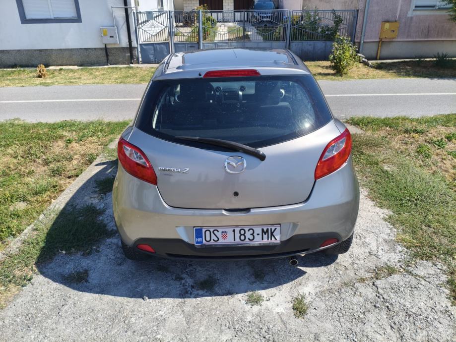 2009 Mazda 2 1.3 i CE Pro, pogled izvana - slika 4