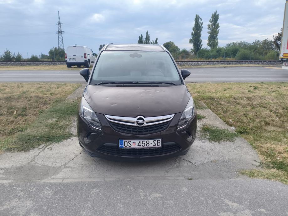 2012 Opel Zafira 2.0 CDTi Cosmo Pack, pogled izvana - slika 5