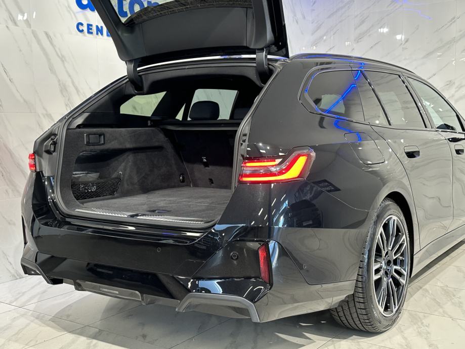 42.615€ + PDV BMW serija 5 Touring 20d|M-Pro|IconicG|Hlaj|360K|Harman|, fotografija 7