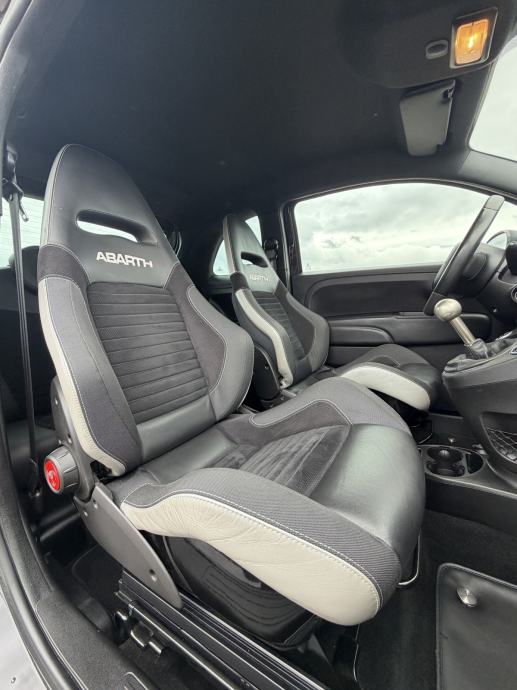 •• ABARTH 595 COMPETIZIONE •• 2017 GOD •• MAGNETI MARELLI •• SABELT ••, fotografija 14