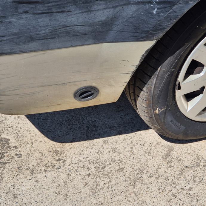 Dacia Logan 1,4 - plin, 128000km, reg. 07/27, cijena dogovor!, fotografija 11