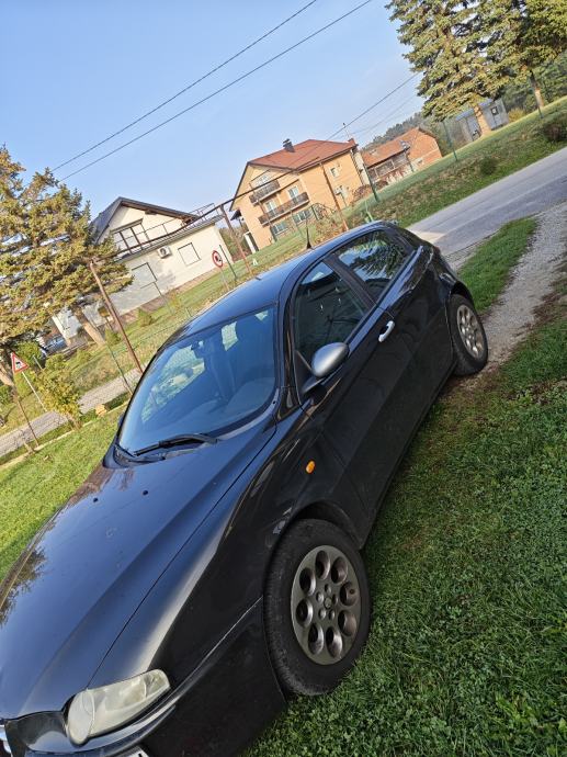 Alfa Romeo 147 1,9 JTD, fotografija 5