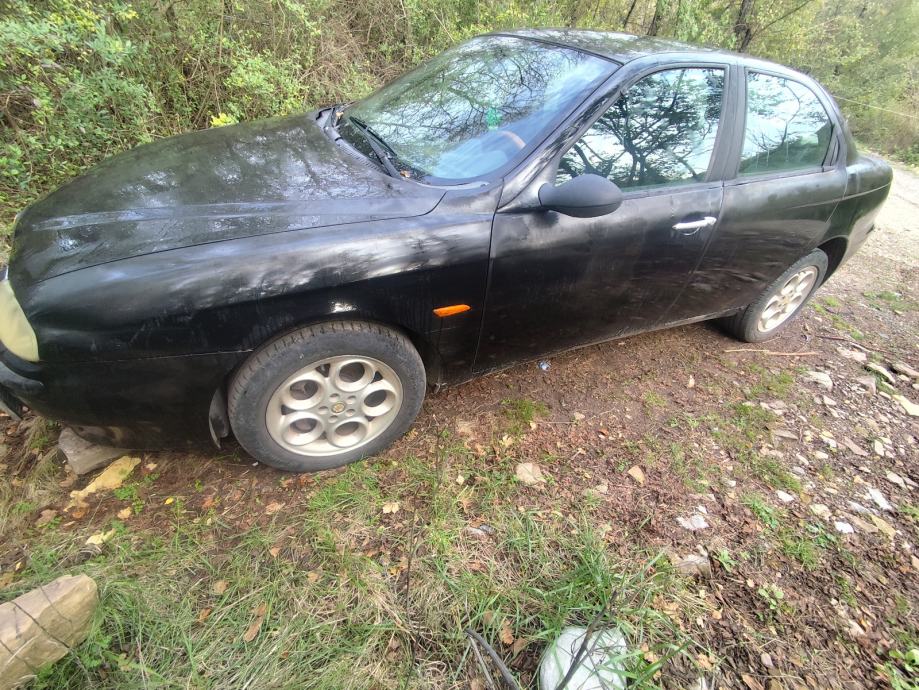 Alfa Romeo 156 1,9 JTD, pogled izvana - slika 3