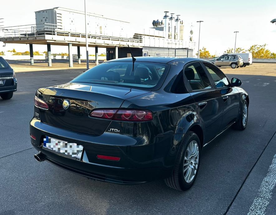 Alfa Romeo 159 1,9 JTD*Reg.04/2027*Veliki servis*Koža*Odlično stanje*, fotografija 4