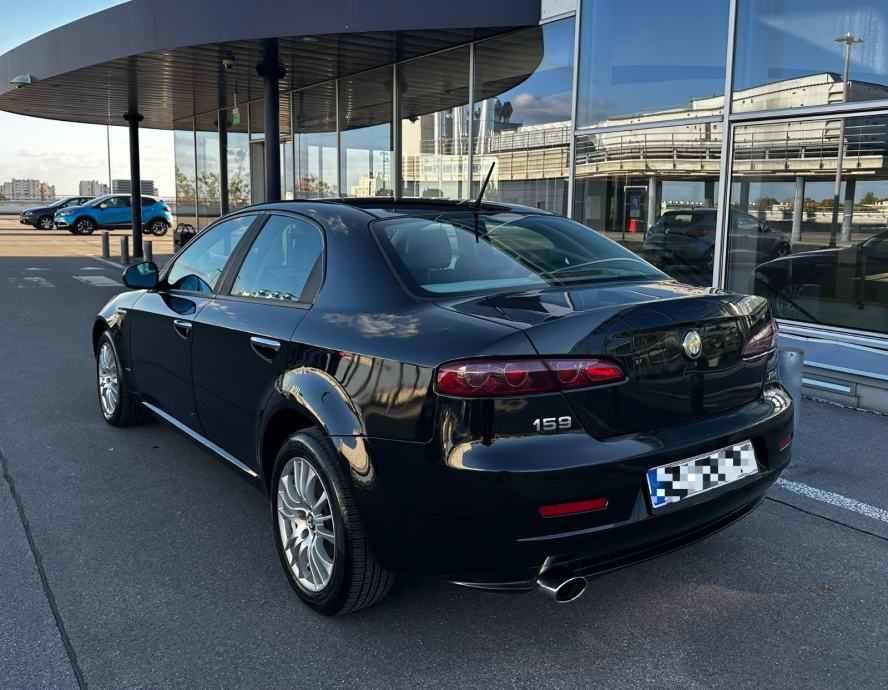 Alfa Romeo 159 1,9 JTD*Reg.04/2027*Veliki servis*Koža*Odlično stanje*, fotografija 6