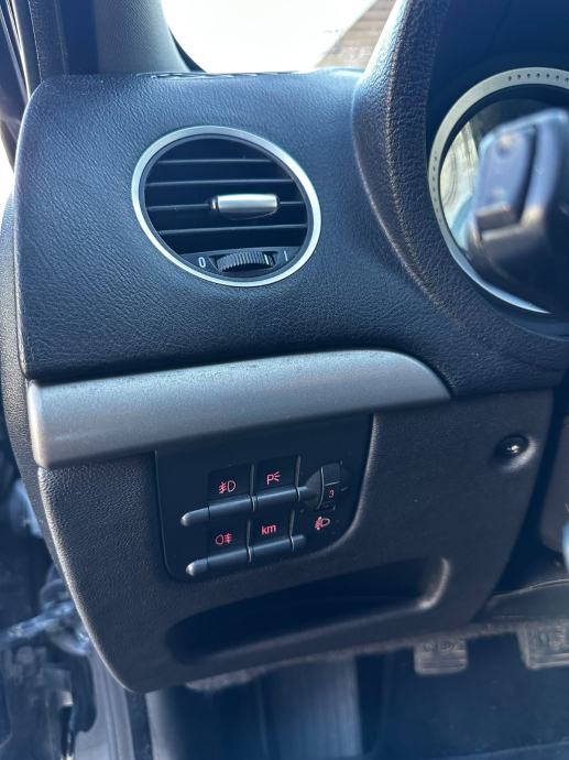 Alfa Romeo 159 1,9 JTD*Reg.04/2027*Veliki servis*Koža*Odlično stanje*, fotografija 18