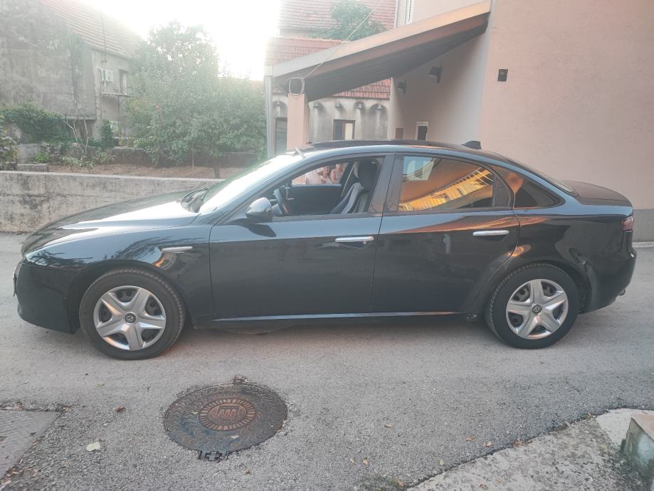 Alfa Romeo 159 1,9 JTDM, pogled izvana - slika 4