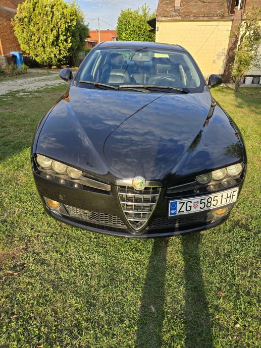 Alfa Romeo 159 1,9 JTDM, fotografija 5