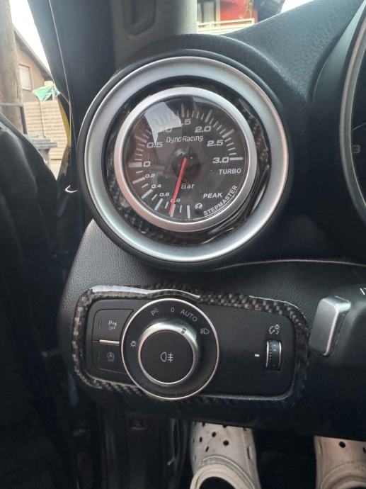 Alfa Romeo Giulia 2,2 JTD automatik, fotografija 4