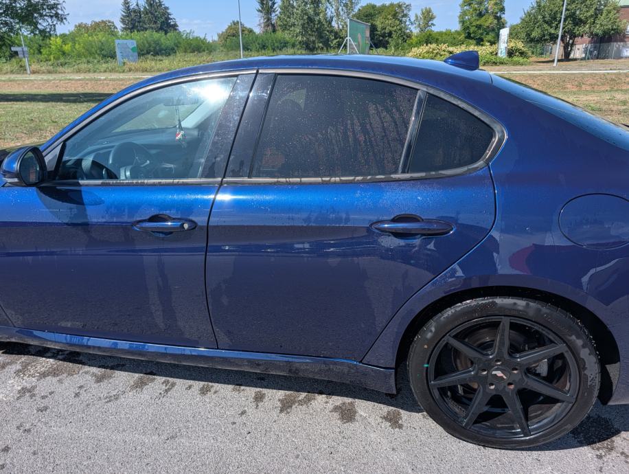 Alfa Romeo Giulia 2,2 JTD, fotografija 7