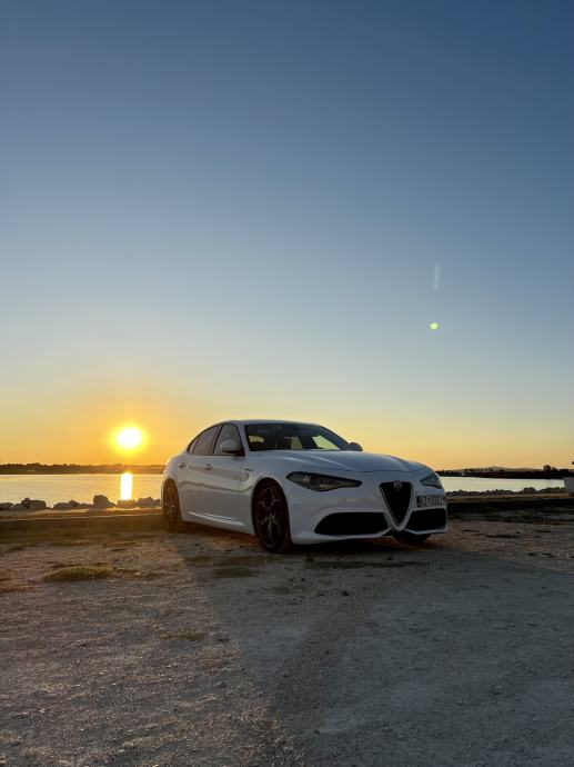 Alfa Romeo Giulia 2,2 JTD, fotografija 19