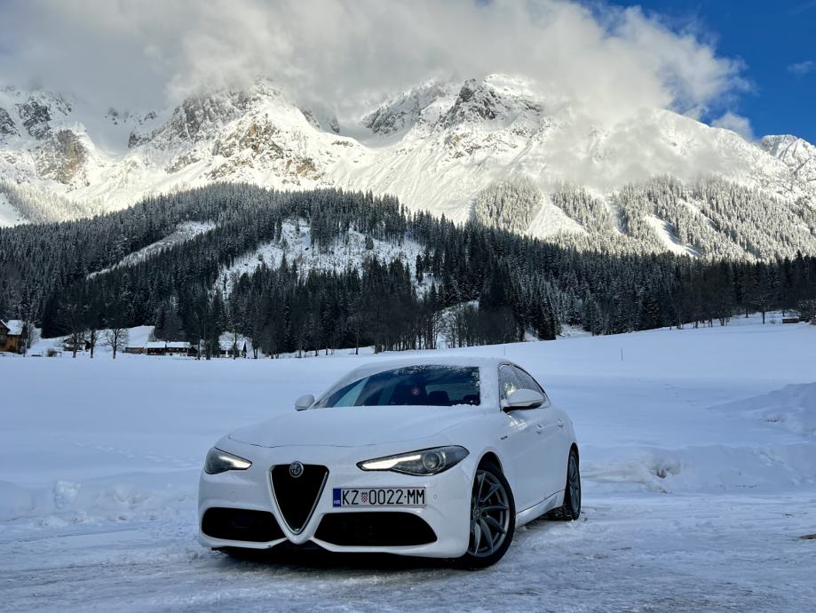 Alfa Romeo Giulia 2,2 JTD, fotografija 20
