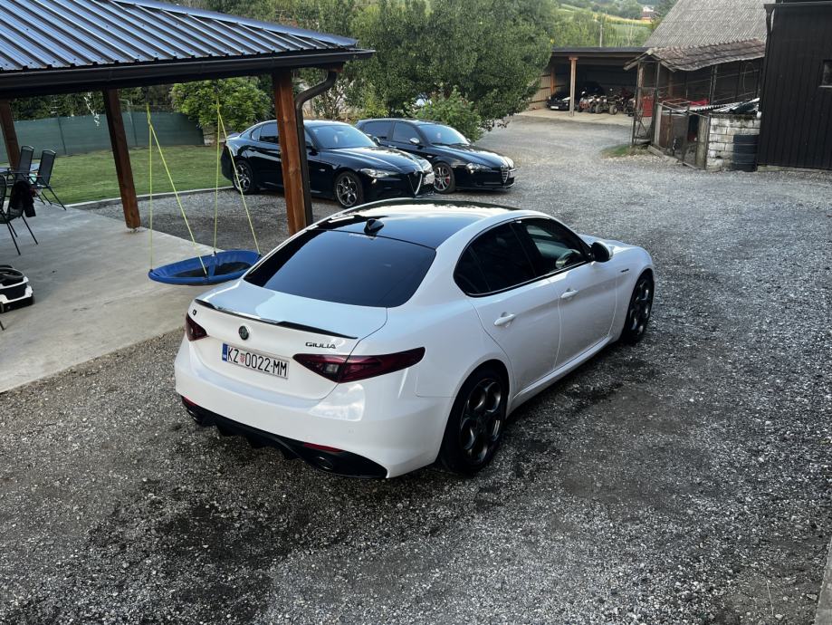 Alfa Romeo Giulia 2,2 JTD, fotografija 9