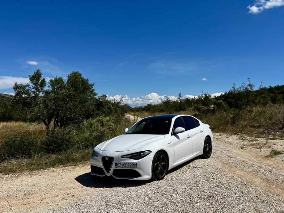 Alfa Romeo Giulia 2,2 JTD, fotografija 10