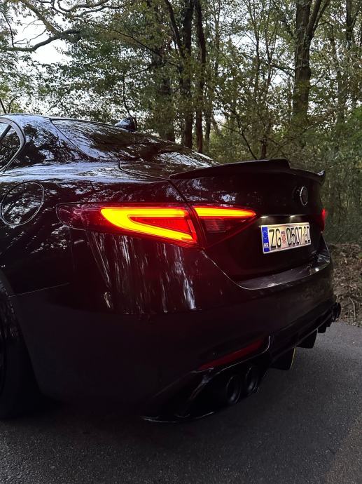 Alfa Romeo Giulia 2,2 JTD, fotografija 3